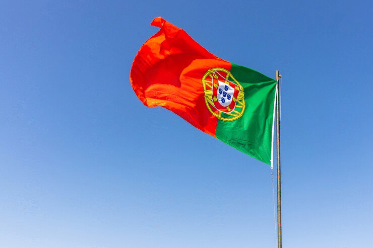 moço em Portugal significado