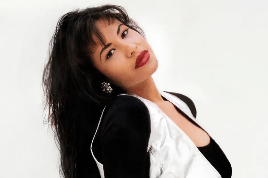 quem herdou a fortuna de Selena Quintanilla