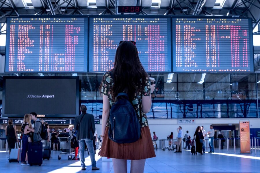 O que vender na internet para viajantes