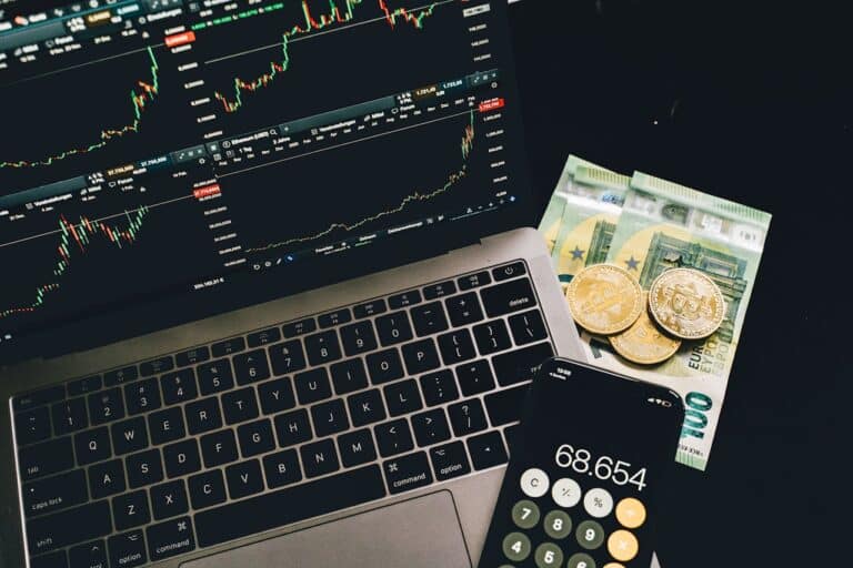 A Revolução Digital no Entretenimento e nas Finanças: O Papel da Inovação