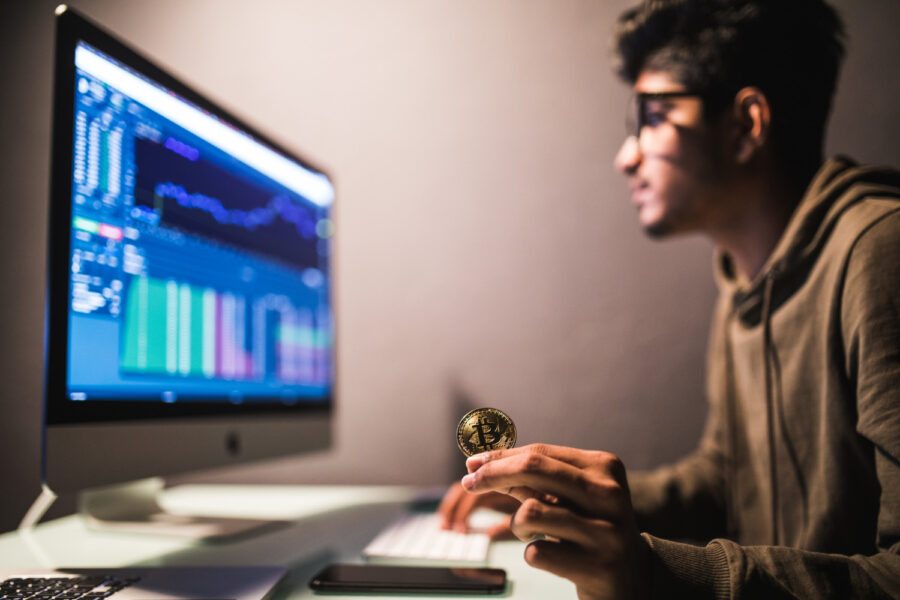 Nos últimos anos, a mineração de criptomoedas se tornou uma atividade cada vez mais popular entre investidores e entusiastas de tecnologia.