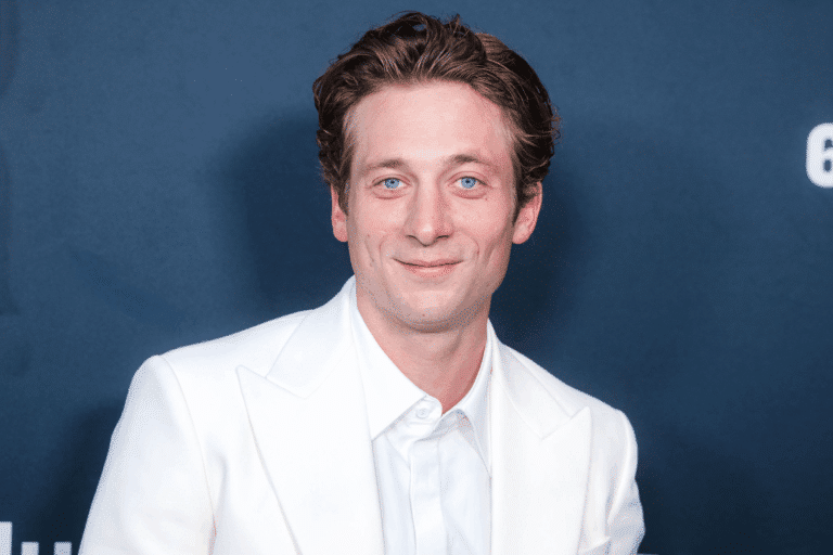 Qual a altura de Jeremy Allen White? Informações precisas sobre o ator de "Shameless"