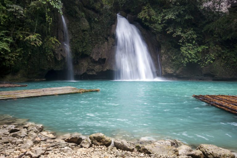 Viagens sustentáveis: como planejar experiências que respeitam a natureza