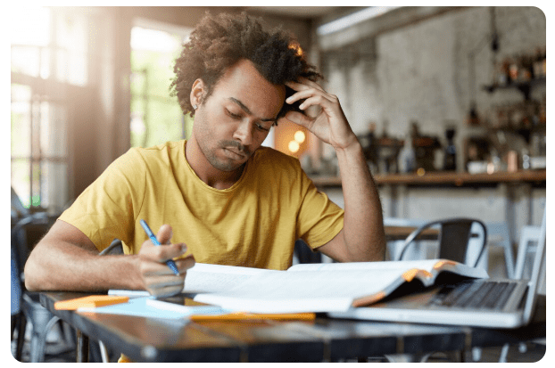 Cursos online ampliam acesso à preparação para provas e desenvolvimento de habilidades